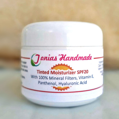 Tinted Sunscreen SPF20 - Organic BB Cream