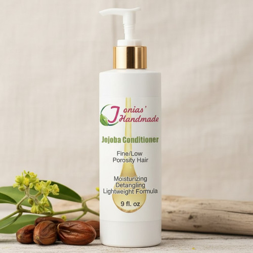 Lightweight Conditioner for Low Porosity Hair