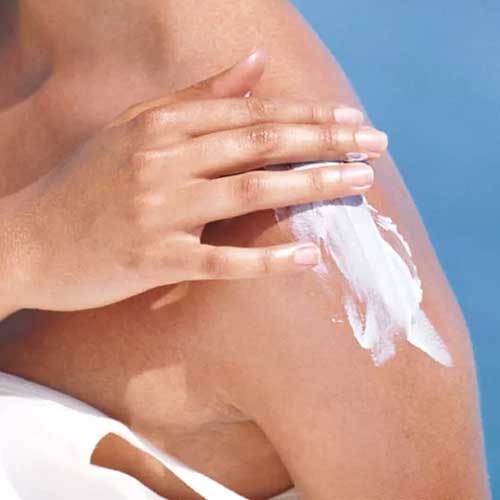 Physical vs Chemical Sunscreen – Best for Sensitive Skin